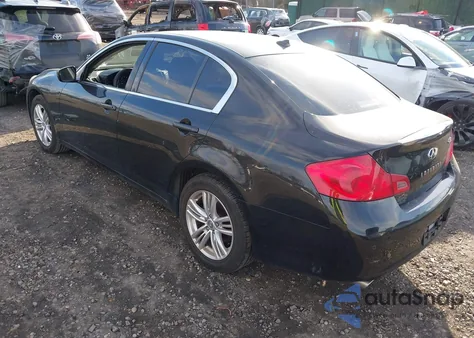 2013 Infiniti G37X из США, поврежденный, VIN JN1CV6AR8DM766106